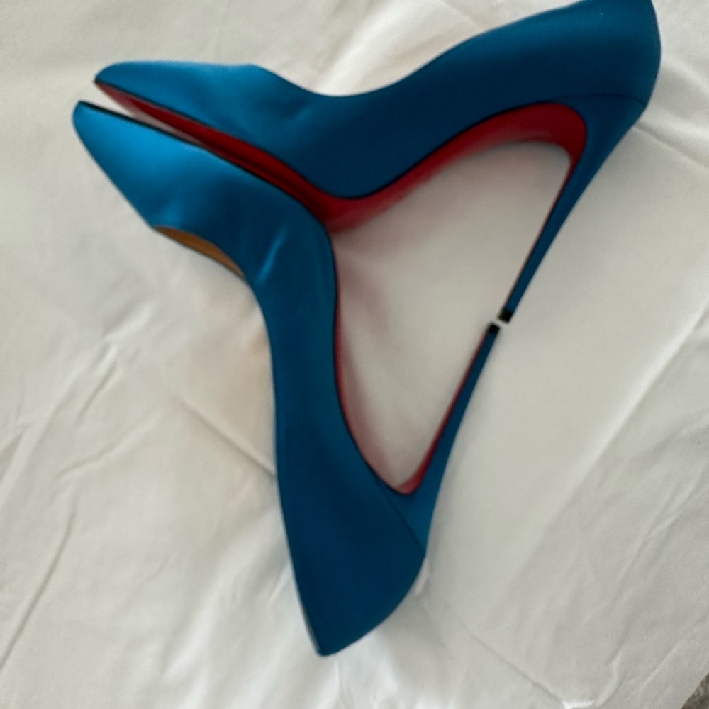 Brand New Christian Louboutin Blue Satin Pigalle Follies Pumps 100 - Picture 9 of 9